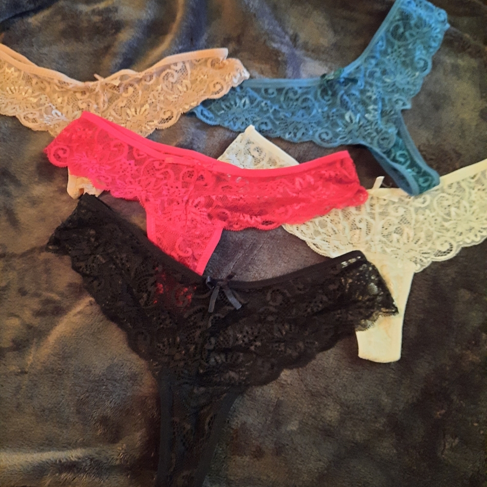 NWOT Thong Underwear